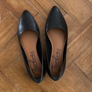 NWT Zodiac flats - black Size 9.5